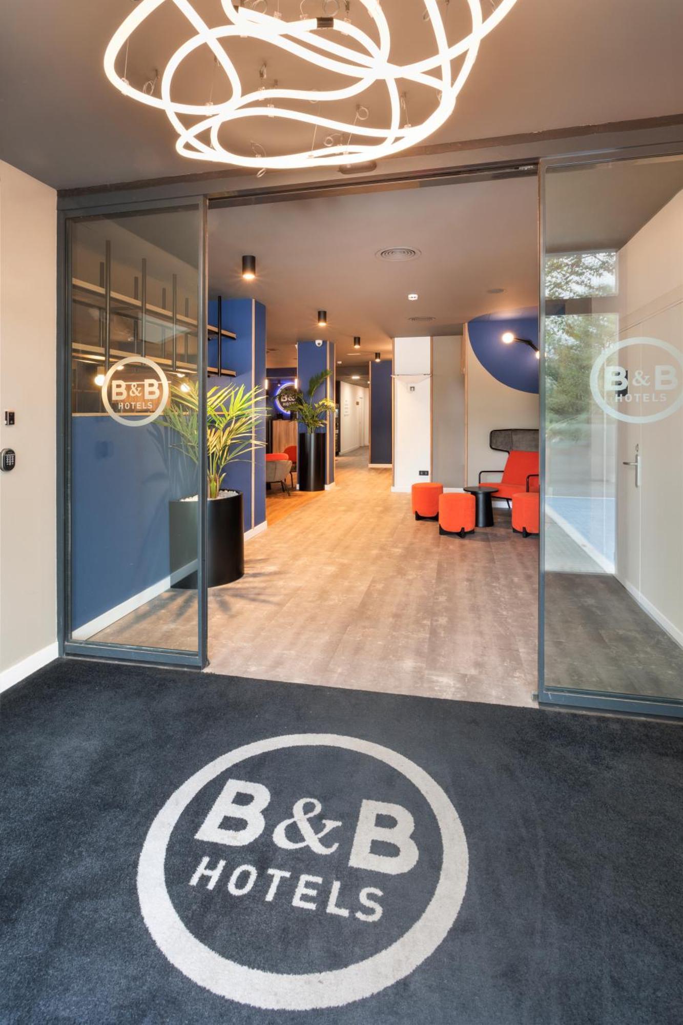 B&B Hotel Barcelona רובי מראה חיצוני תמונה