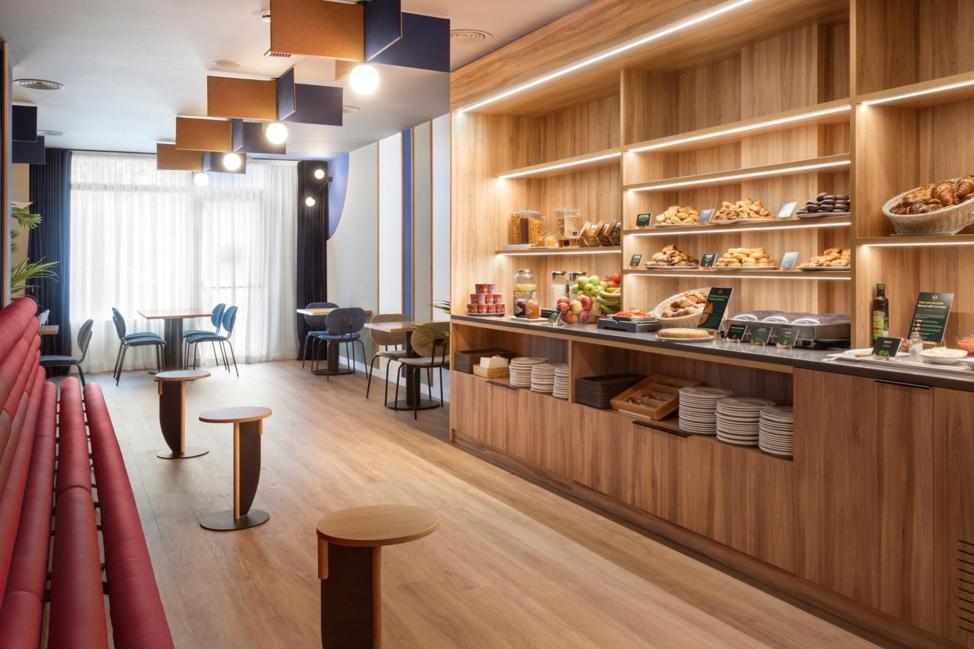 B&B Hotel Barcelona רובי מראה חיצוני תמונה