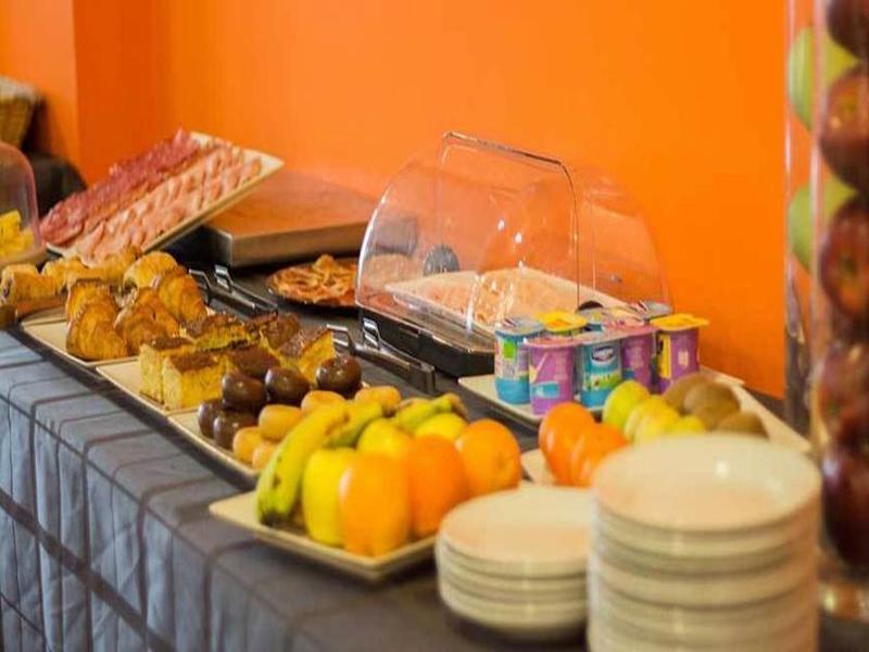B&B Hotel Barcelona רובי מראה חיצוני תמונה