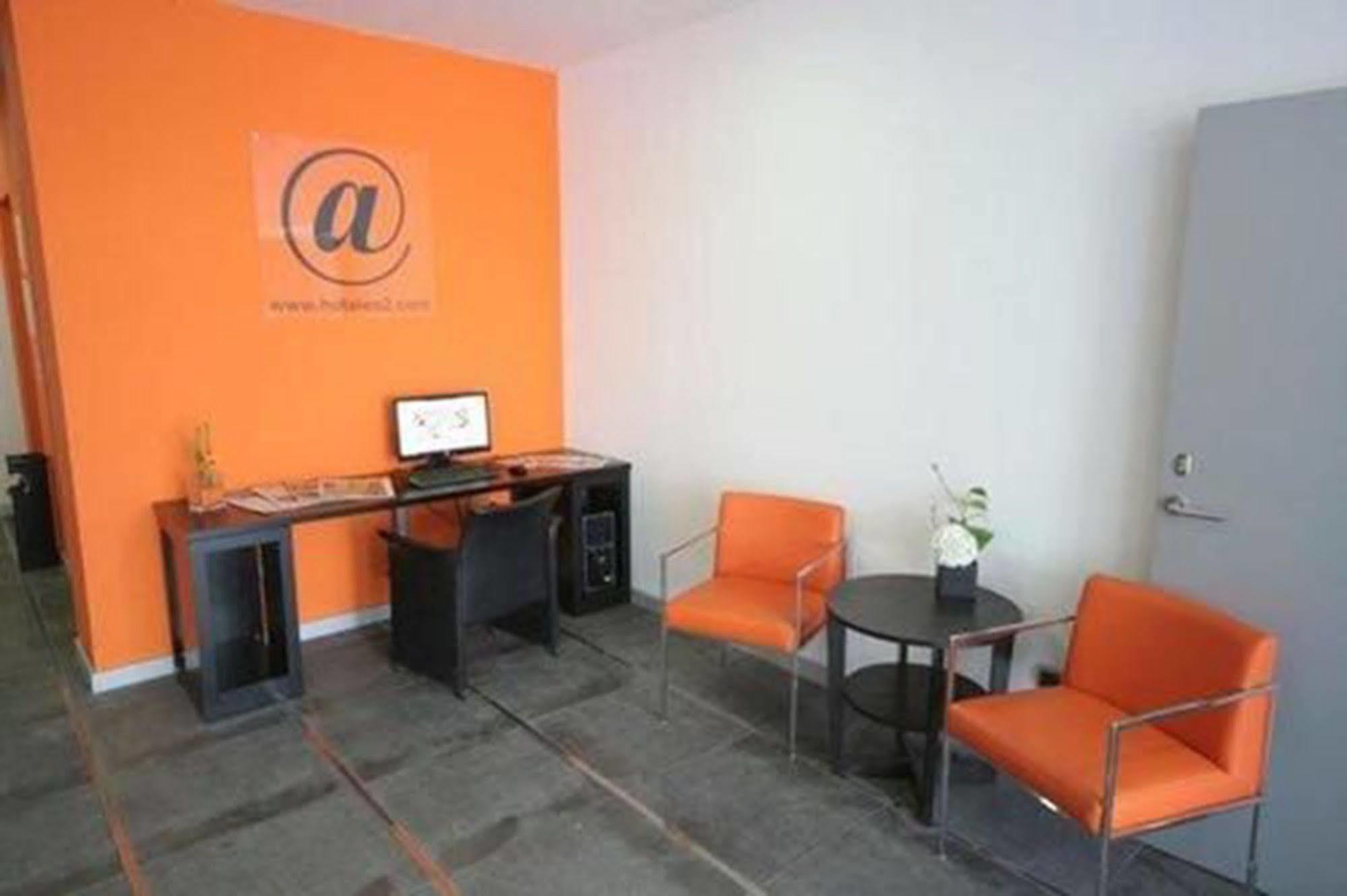 B&B Hotel Barcelona רובי מראה חיצוני תמונה